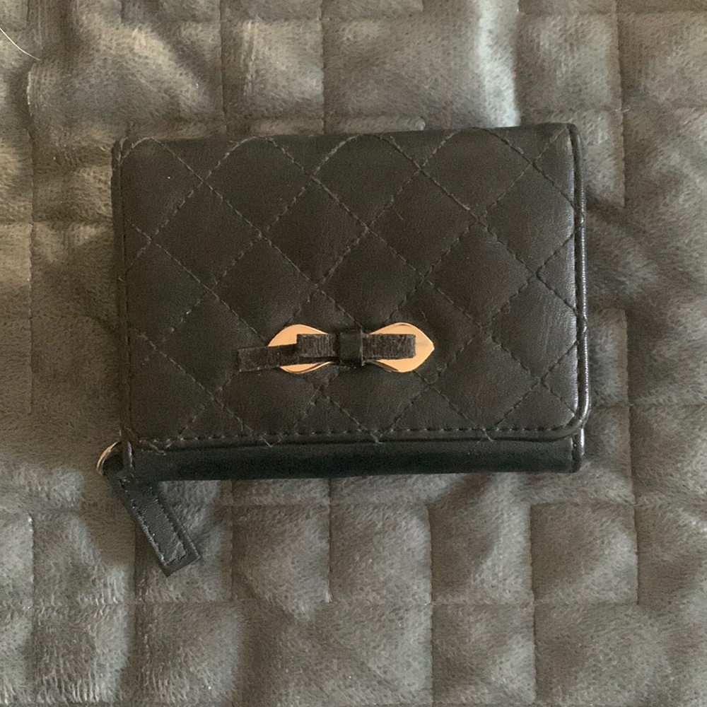 Atmosphere Black Wallet